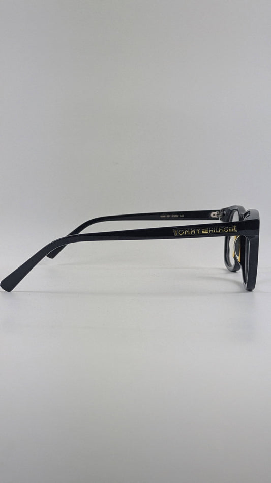 Tommy Hilfiger 6586 001