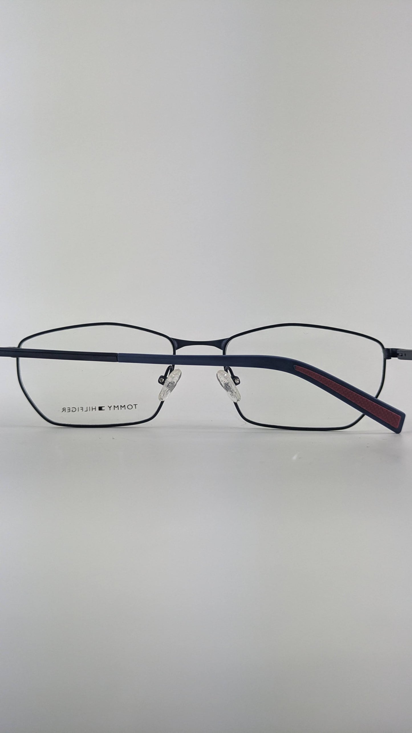 Tommy Hilfiger TH 1782