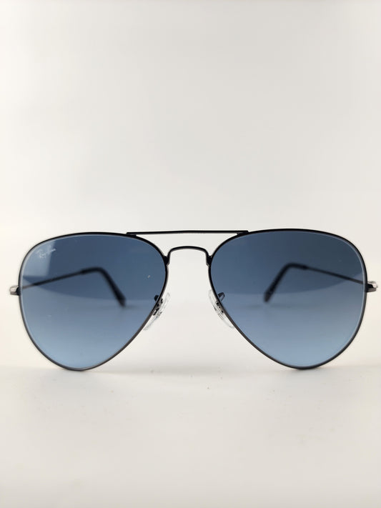 Ray-Ban RB3025 Aviator