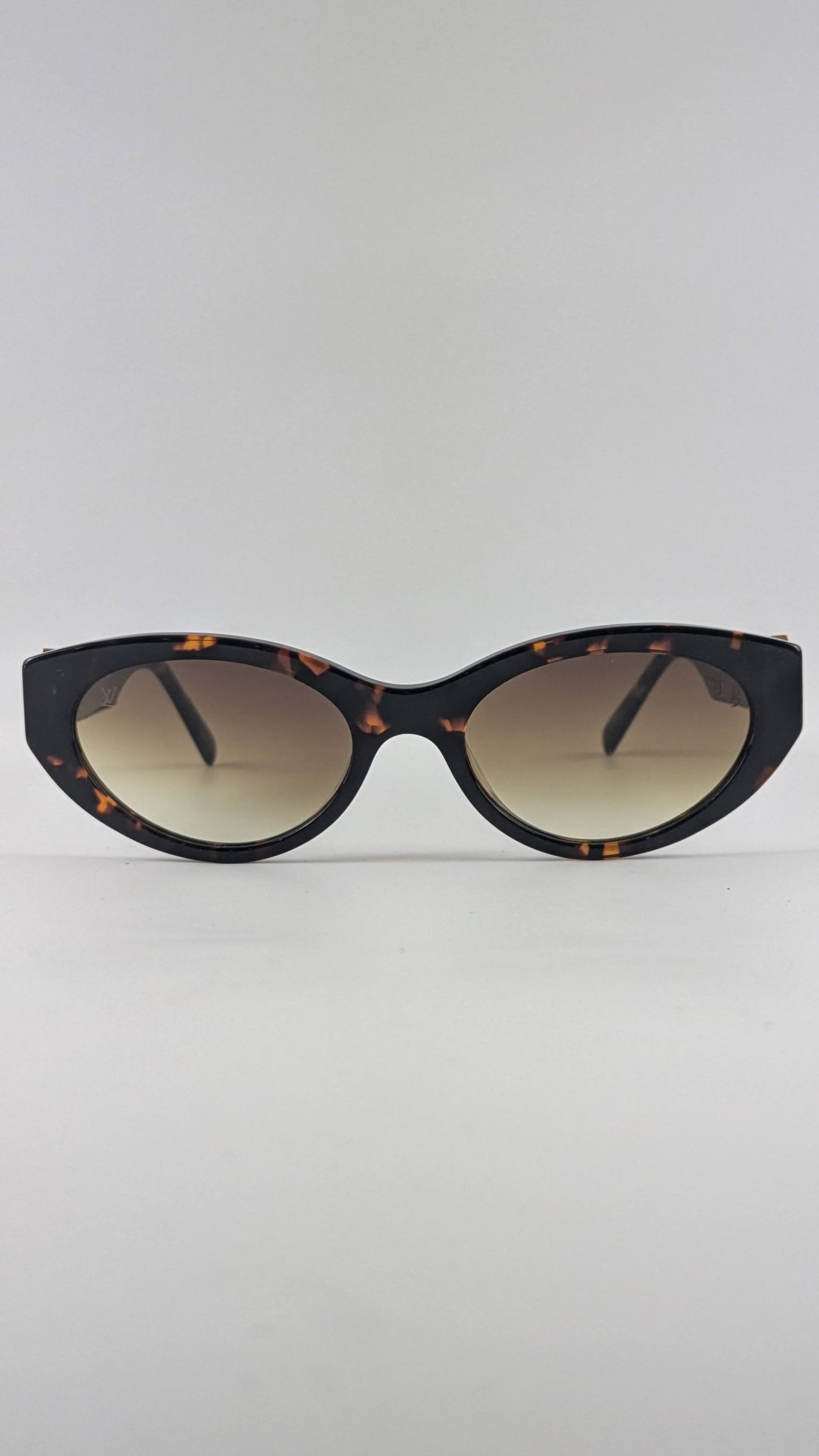 Louis Vuitton Z2104w