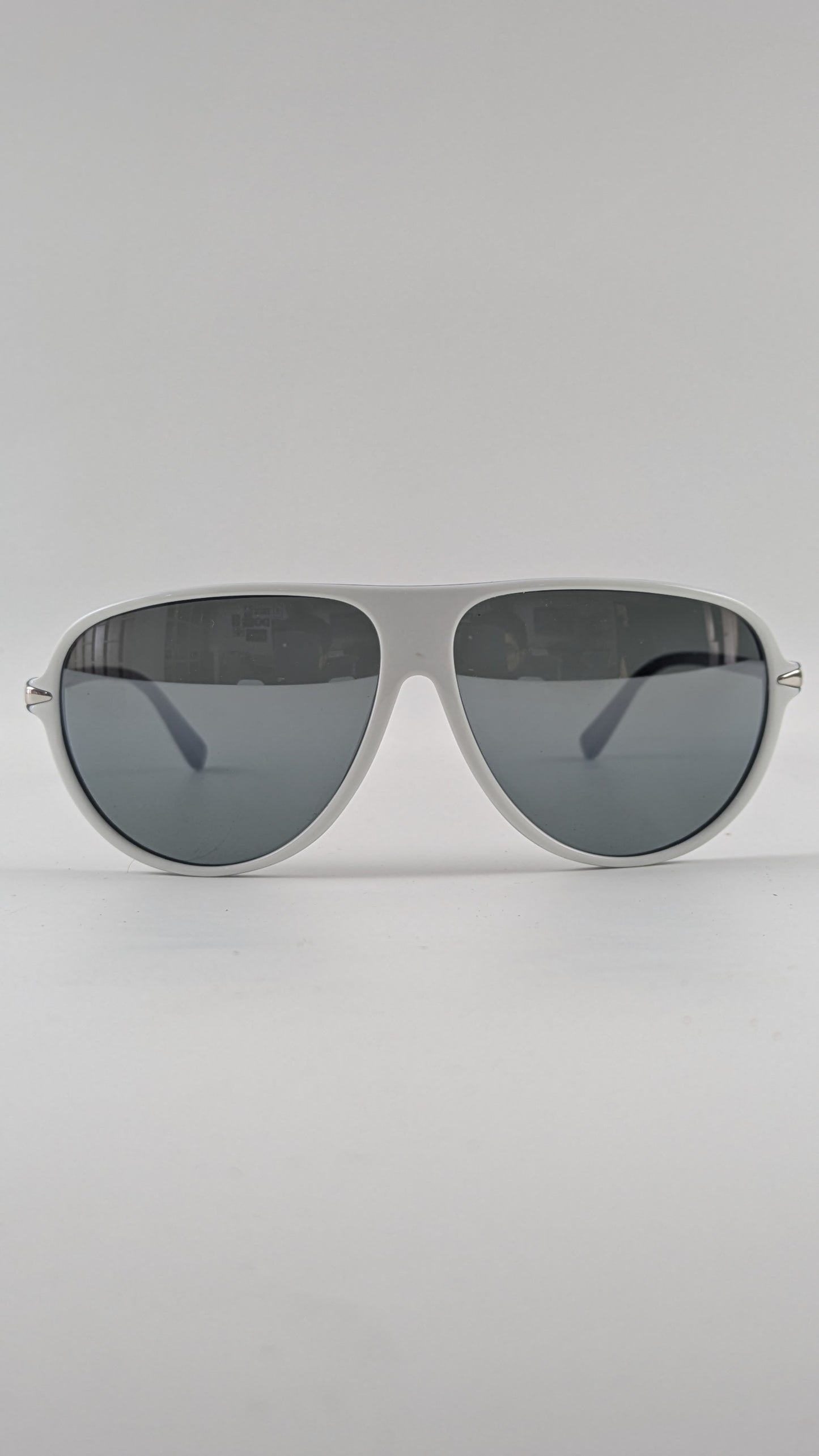 Claudia Schiffer C3016