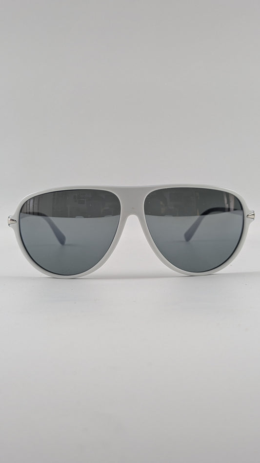 Claudia Schiffer C3016