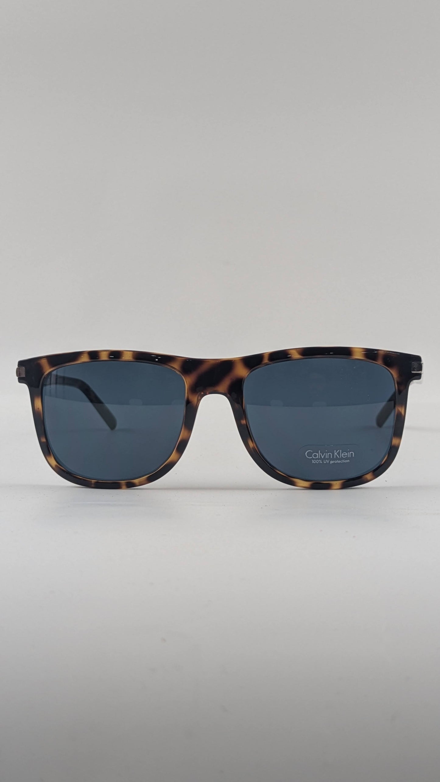 Calvin Klein CK 3198S