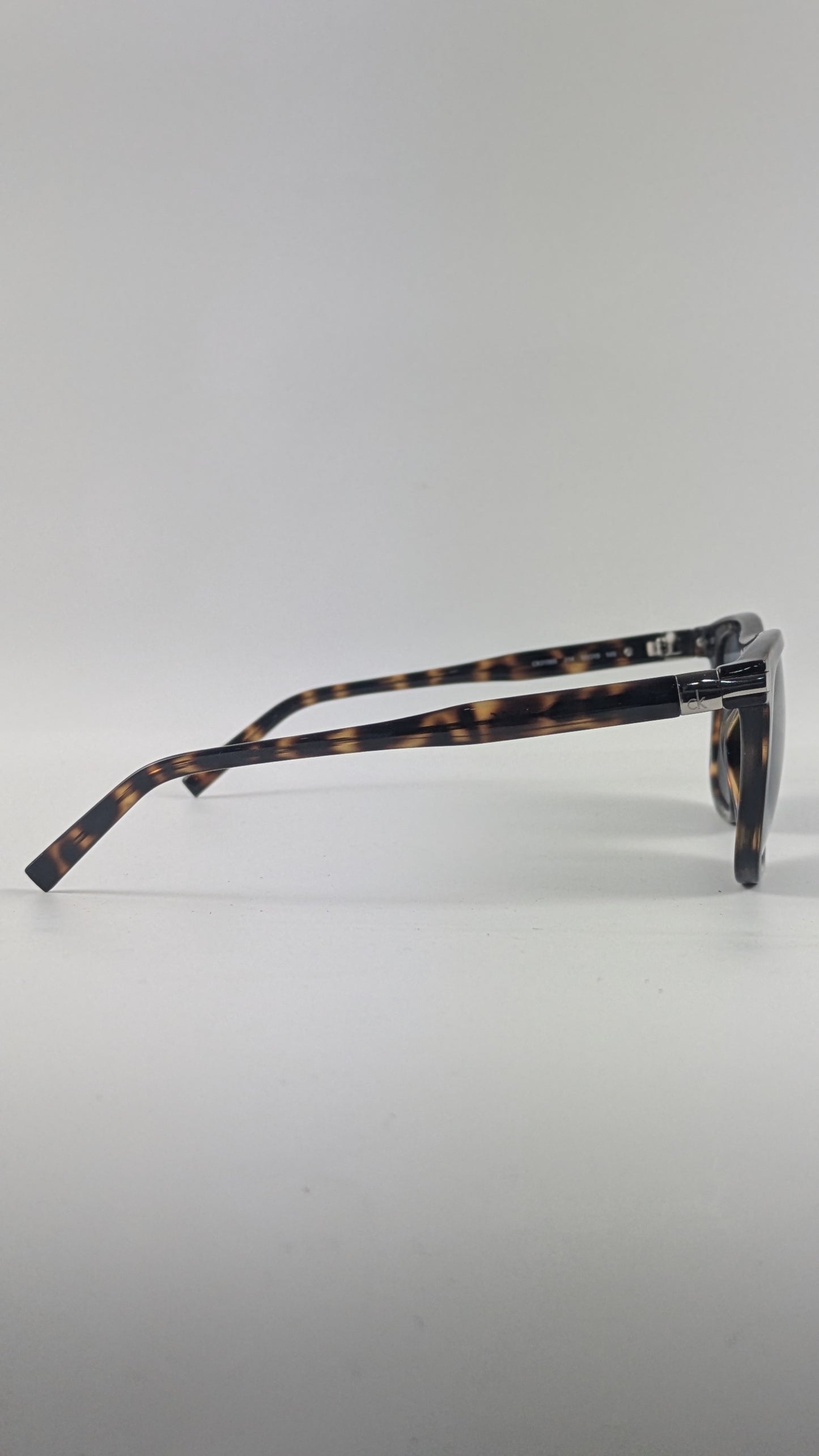 Calvin Klein CK 3198S