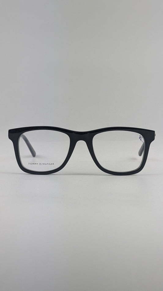 Tommy Hilfiger 6586 001